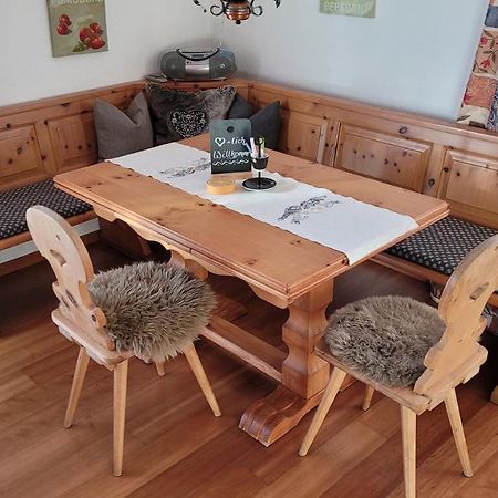 Ferienwohnung Bally Brunnen Luaran gambar